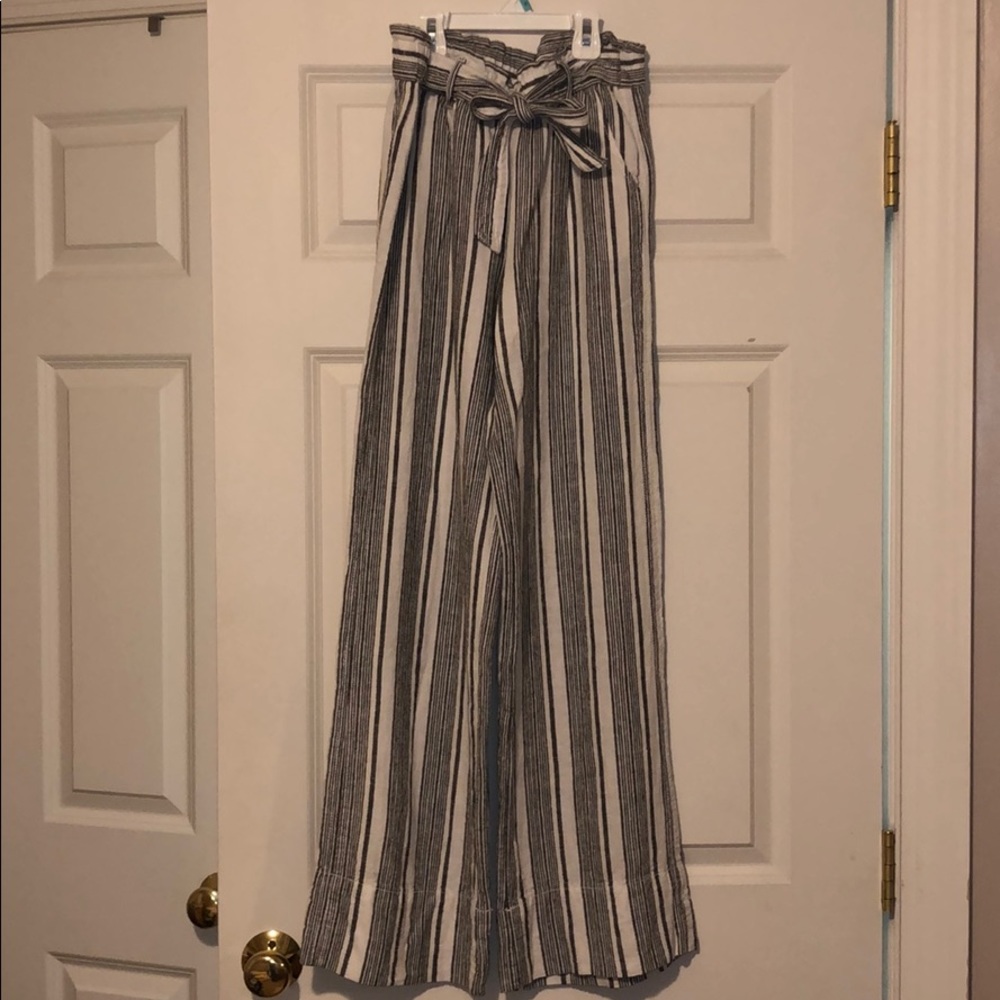 Flowy striped pants!